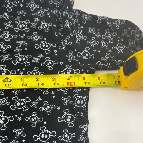 Honest Baby Clothing Company Unisex Black and White Skull Pajamas - Picture 5 of 14